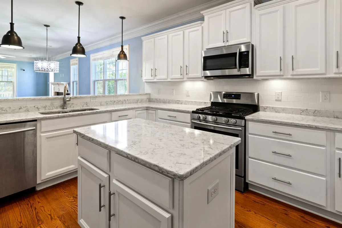 Filth & Squalor Cleanup in Bowling Green, OH